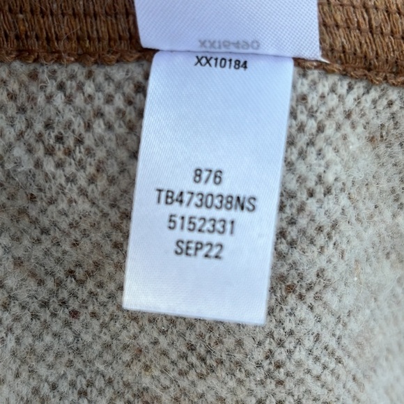 TREASURE & BOND Blanket/Poncho/Cape -Snap Front - OS - Picture 8 of 9